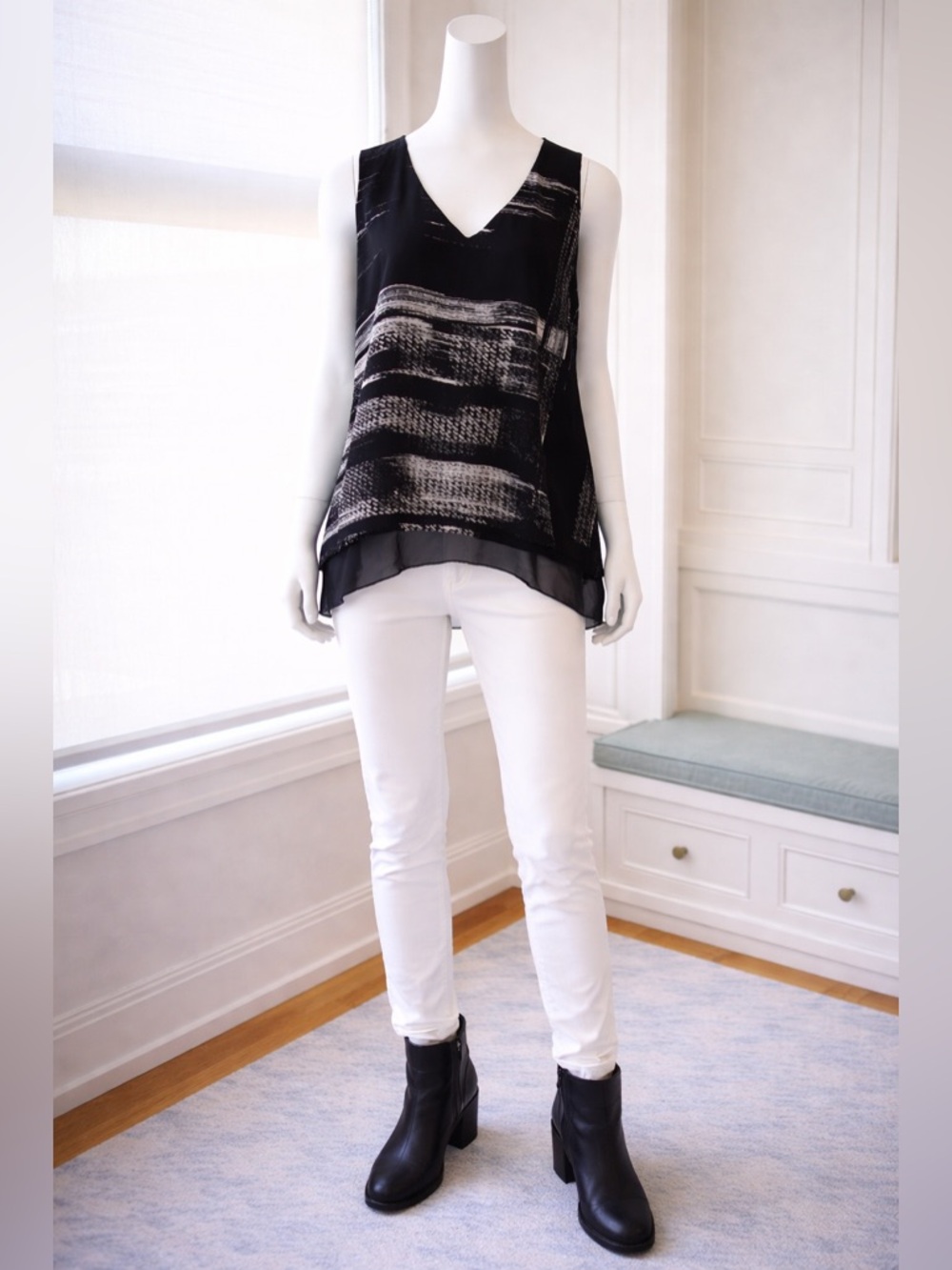 Zac & Rachel Black Flowy Tunic Blouse | Sheer Layered Hem | XL